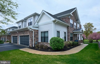 14 Dogleg Ln, Lawrence Township, NJ 08648