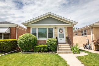 6136 N Nagle Ave, Chicago, IL 60646