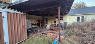 313 S 3rd St, Tonkawa, OK 74653