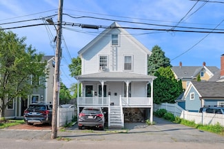 25 Pearl St, Marblehead, MA 01945