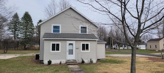1840 N 56th Ave, Mears, MI 49436