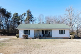 165 Melvin Hill Rd, Campobello, SC 29322