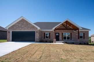 27 Persimmon Cir, Greenbrier, AR 72058