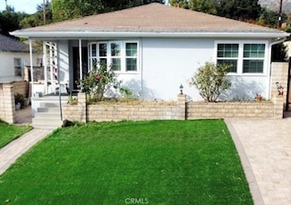 949 Dolores Dr, Altadena, CA 91001