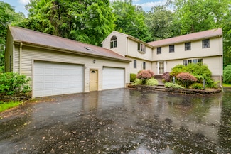 116 Bellridge Rd, Glastonbury, CT 06033