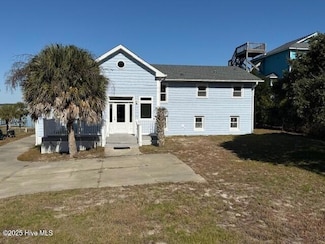 3602 Emerald Dr, Emerald Isle, NC 28594