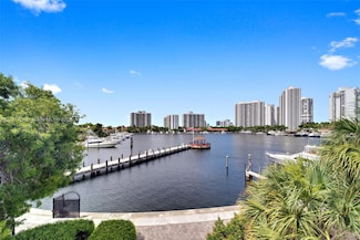 3605 NE 207th St Unit 4310, Miami, FL 33180