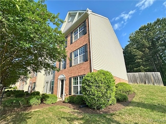 3000 Perdue Springs Ln, Chester, VA 23831
