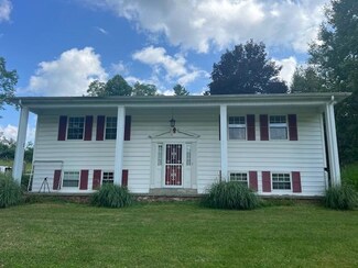 120 Keaton Cemetery Rd, Beaver, WV 25813