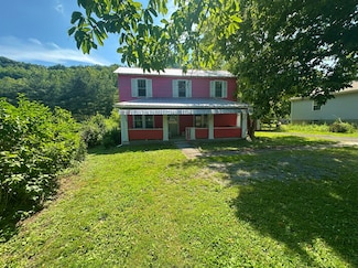 696 Tuckahoe Rd, White Sulphur Springs, WV 24986