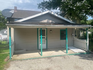 341 11th St SW Unit Rear Unit, Massillon, OH 44647