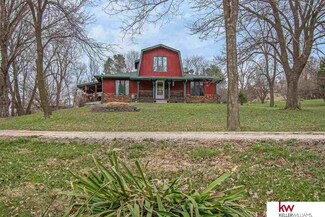 1431 Deer Creek Cir, Fort Calhoun, NE 68023