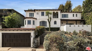 3721 Effingham Place, Los Angeles, CA 90027
