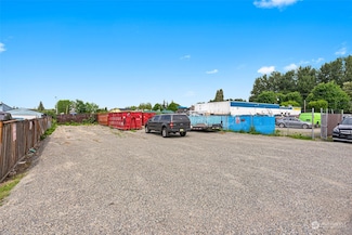 118 12th St SE, Puyallup, WA 98372