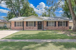 1212 Ella Cir, Bossier City, LA 71112