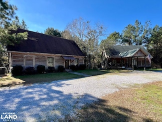 11164 Roberts Rd, Chunchula, AL 36521