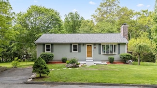 34 Heath Rd, Shrewsbury, MA 01545