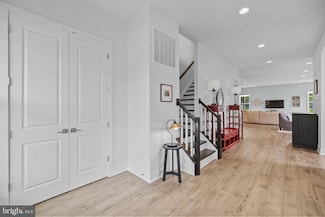 23941 Nightsong Ct, Stone Ridge, VA 20105