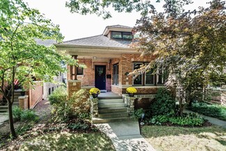 1104 Brummel St, Evanston, IL 60202