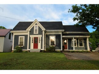2 Church St, Burke, VT 05871