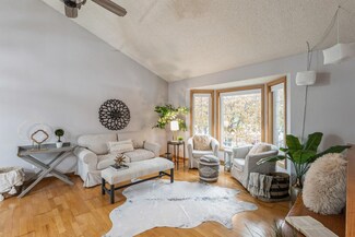 612 10th St, Farmington, MN 55024