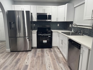 5516 NW 22nd St, Lauderhill, FL 33313