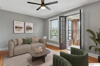 3830 Cass St Unit 5, Omaha, NE 68131
