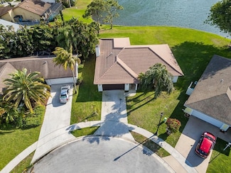 73 Vista Del Rio, Boynton Beach, FL 33426