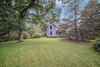 2528 N Dettman Rd, Jackson, MI 49201