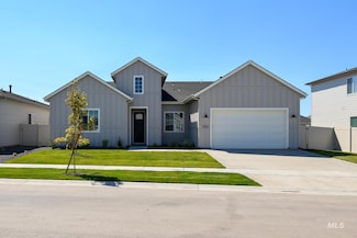 14702 Port Royal St, Caldwell, ID 83607