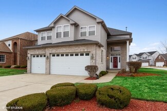 76 Bowman St, Matteson, IL 60443