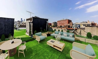 244 W 22nd St Unit 4 E, New York, NY 10011