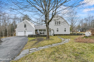 7 Whipoorwill Ln, Dalton, MA 01226