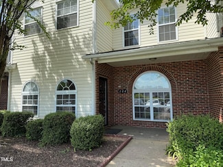 2101 Piney Brook Rd Unit 104, Raleigh, NC 27614