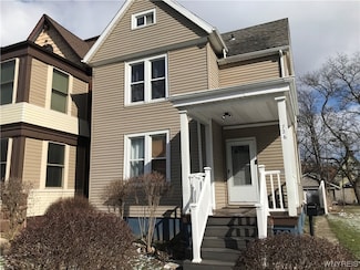 726 Cedar Ave, Niagara Falls, NY 14301