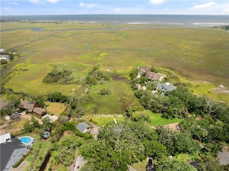 524 Wesley Oak Cir, Saint Simons Island, GA 31522