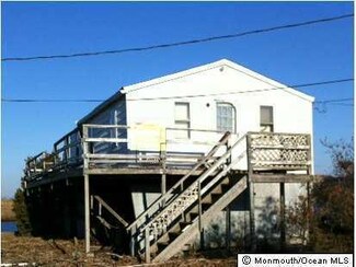 362 Dock Rd, West Creek, NJ 08092