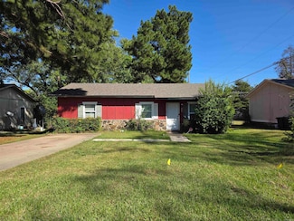 203 Northeastern Ave, Jacksonville, AR 72076