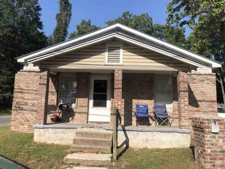401 N Water St, Bolivar, TN 38008