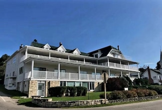 9976 Moravia St Unit 1N, Ephraim, WI 54211