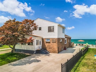 143 Midshore Dr, Buffalo, NY 14219