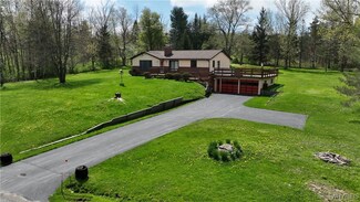 9856 Emerling Rd, Boston, NY 14025