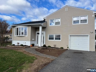 88 Cedar Rd, Dumont, NJ 07628