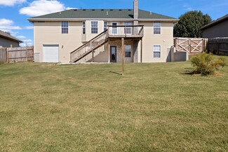 312 Cinnamon, Sparta, MO 65753
