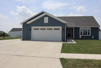 129 Spring Dr, Walworth, WI 53184
