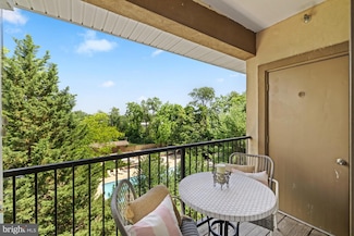 11750 Old Georgetown Rd Unit 2524, Rockville, MD 20852