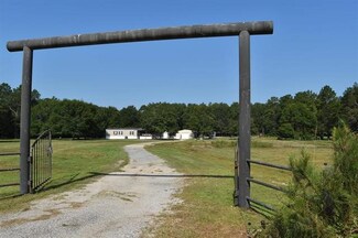 4886 Highway 326 N, Kountze, TX 77625