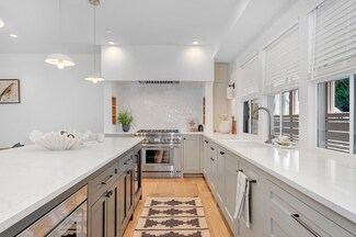8A Milk St Unit 1, Newburyport, MA 01950
