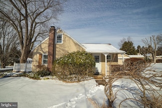 424 Ruth Ave, Upper Chichester, PA 19014