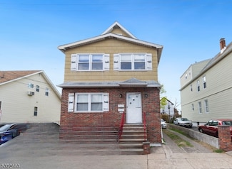 210 Hayward Place, Wallington, NJ 07057